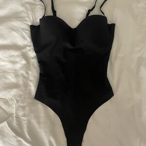 Skims Underwire Body Molded Thong Bodysuit